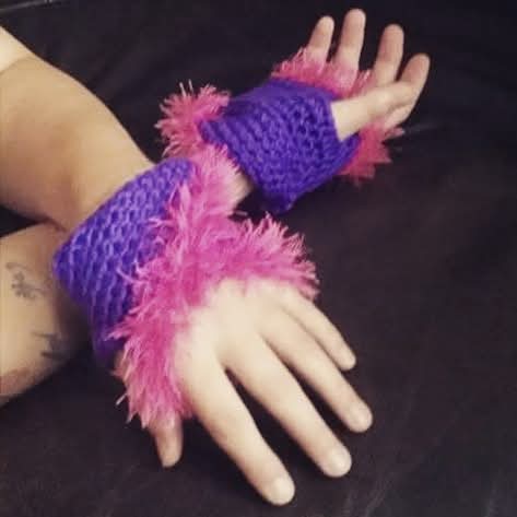 Infinity Fingerless Gloves