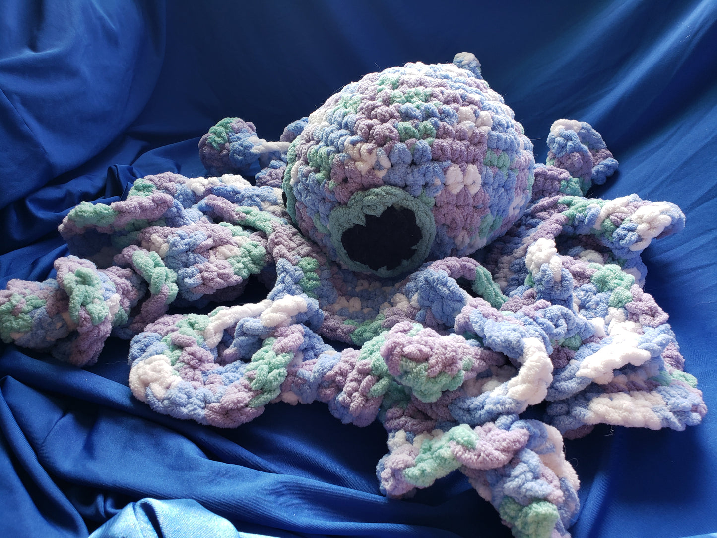 Giant Pacific Octopuses